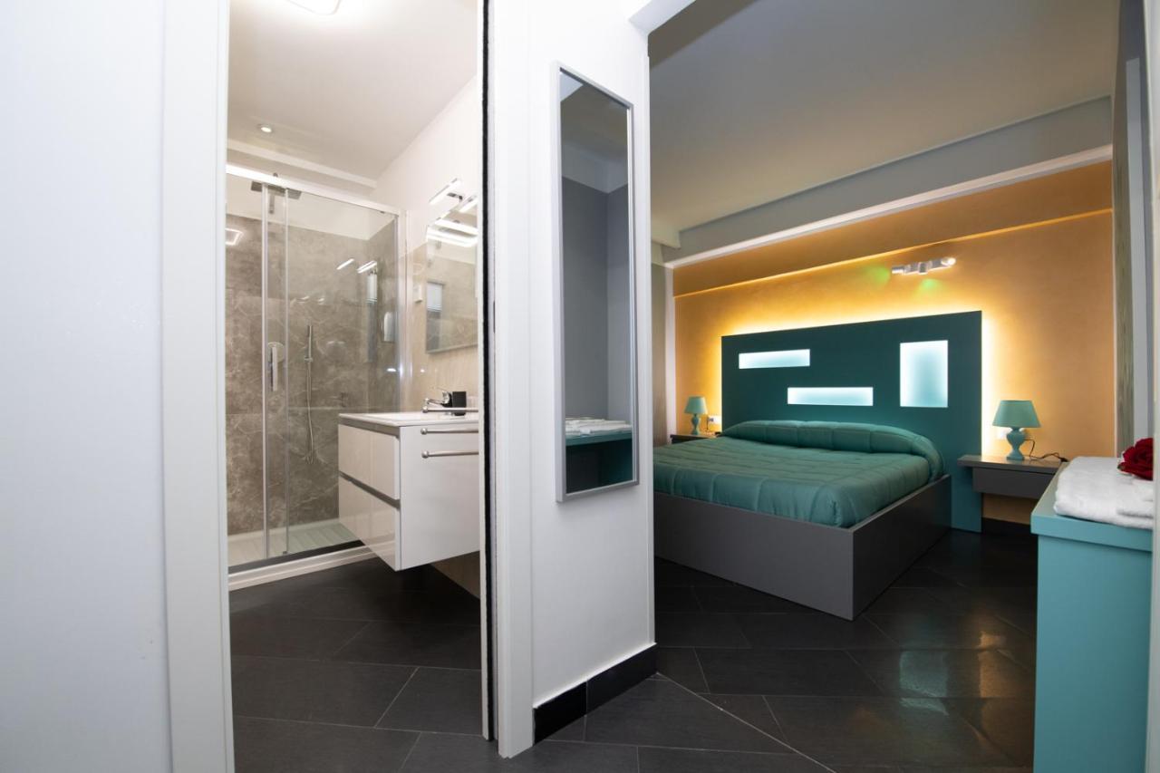 Bed & Breakfast Dream Rom
